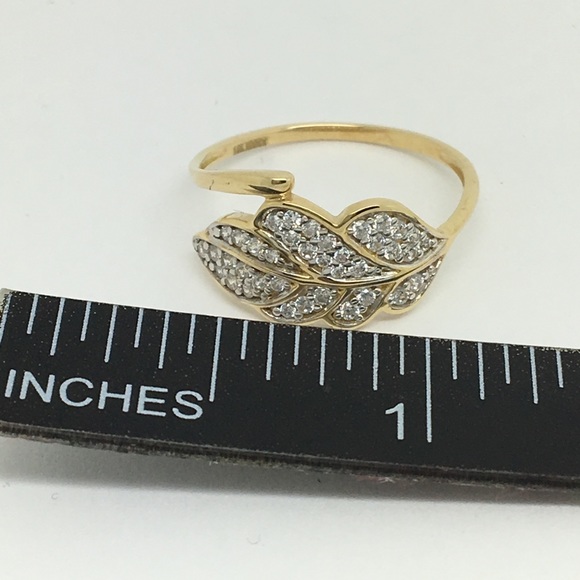 14K Yellow Gold Leaf Style CZ Ring